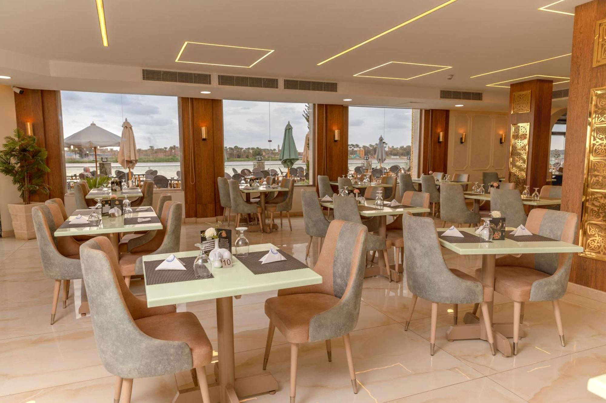 קהיר Nile Club Hotel מראה חיצוני תמונה
